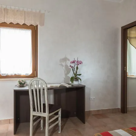 فندق مبيت وإفطار La Casetta Di Richetto أناني